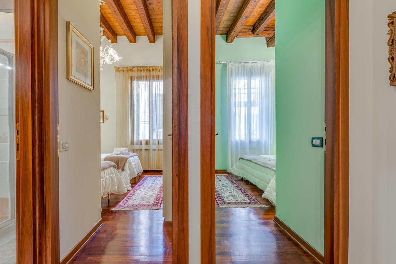 San Moise Luxury Apartment Venesia Bagian luar foto